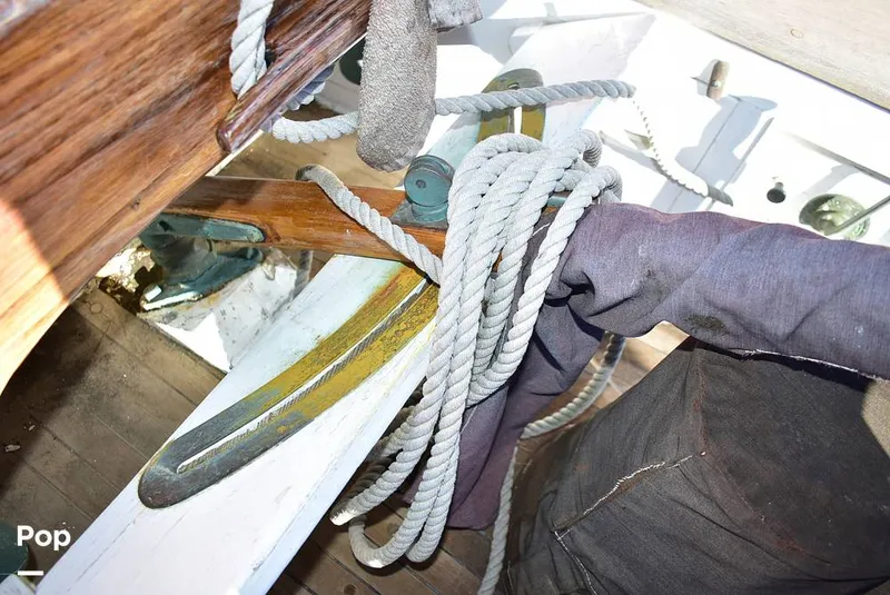 Slide: The Image of Paul Luke Friendship 32 1947 - 8447270