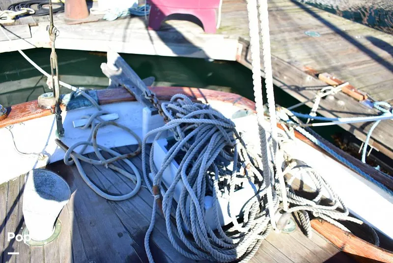 Slide: The Image of Paul Luke Friendship 32 1947 - 8447272