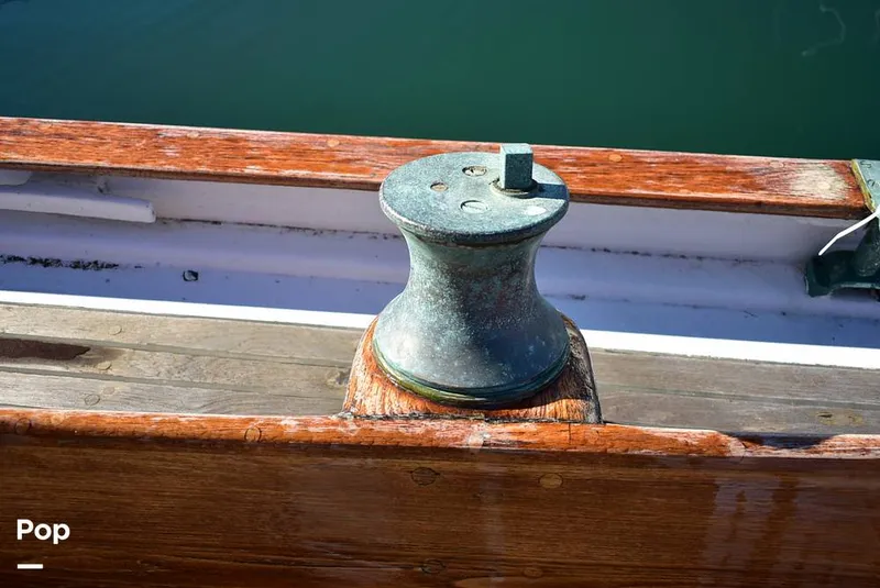 Slide: The Image of Paul Luke Friendship 32 1947 - 8447275