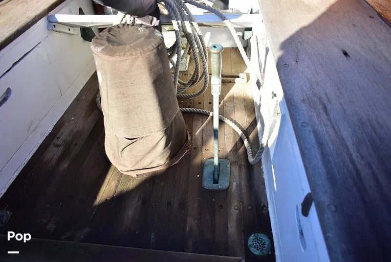 Slide: The Image of Paul Luke Friendship 32 1947 - 8447276