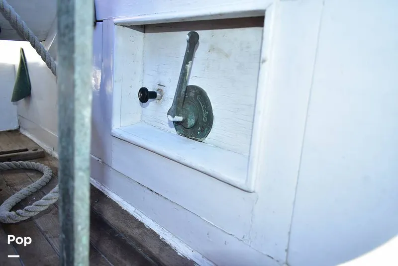 Slide: The Image of Paul Luke Friendship 32 1947 - 8447280