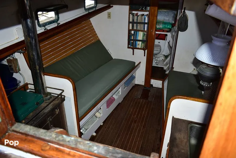 Slide: The Image of Paul Luke Friendship 32 1947 - 8447300