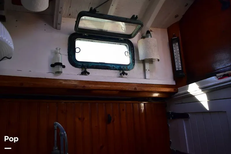 Slide: The Image of Paul Luke Friendship 32 1947 - 8447302