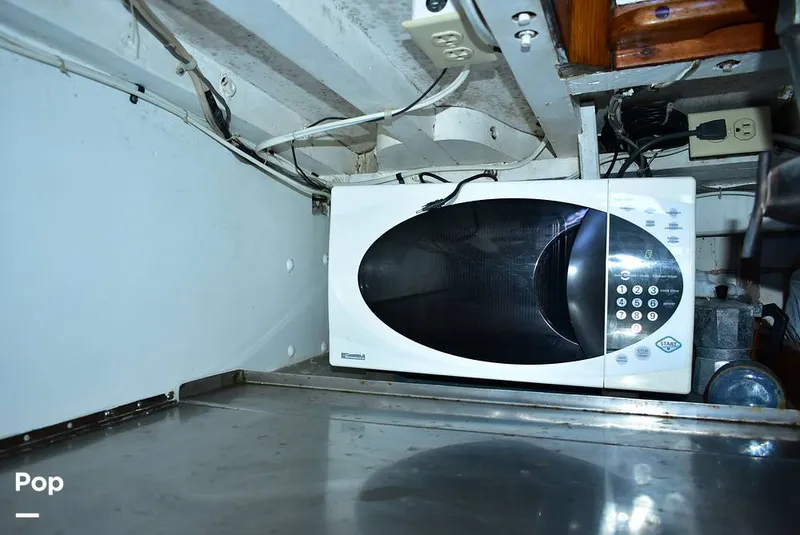 Slide: The Image of Paul Luke Friendship 32 1947 - 8447307