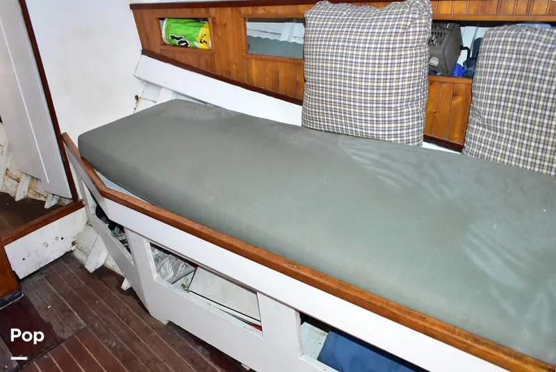 Slide: The Image of Paul Luke Friendship 32 1947 - 8447315