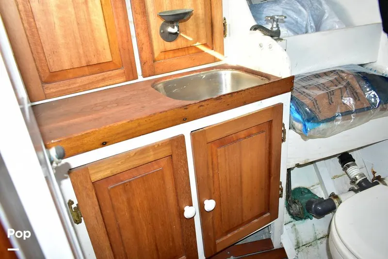 Slide: The Image of Paul Luke Friendship 32 1947 - 8447318