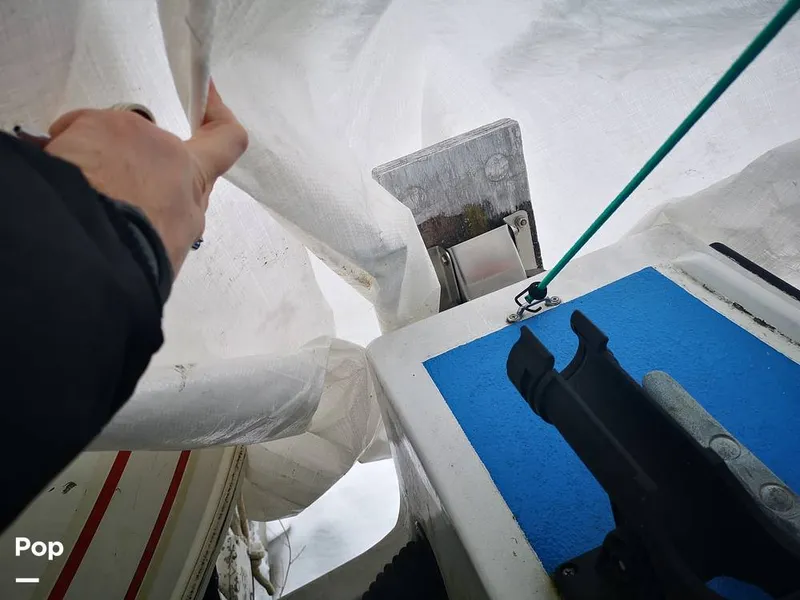 Slide: The Image of Kicker Engine Mount - 8482864