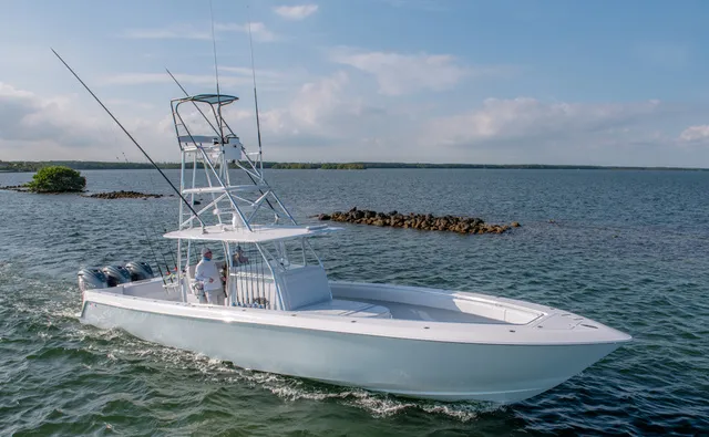 The Image of Contender 44ST CUSTOM BUILD 44' 2026 - 0