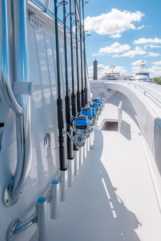 Slide: The Image of Contender 44ST CUSTOM BUILD 44' 2026 - 6
