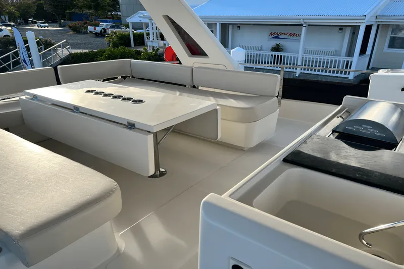 Slide: The Image of Aquila 48 2016 - 19