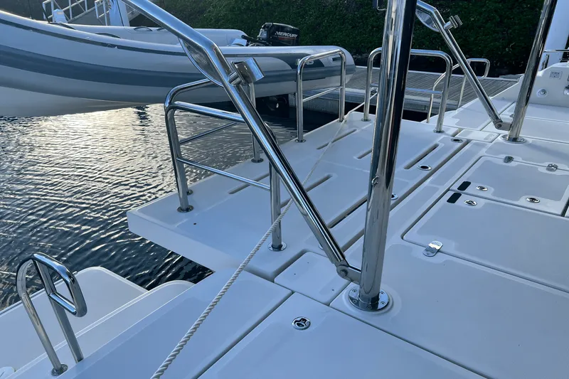 Slide: The Image of Aquila 48 2016 - 24