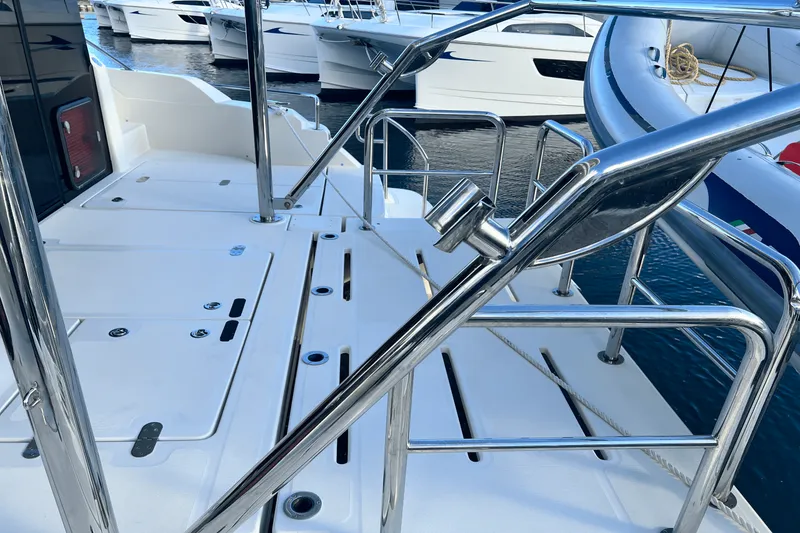 Slide: The Image of Aquila 48 2016 - 25