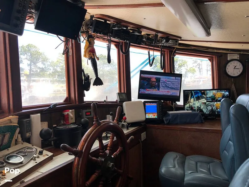 Slide: The Image of Helm Station, - 10989371