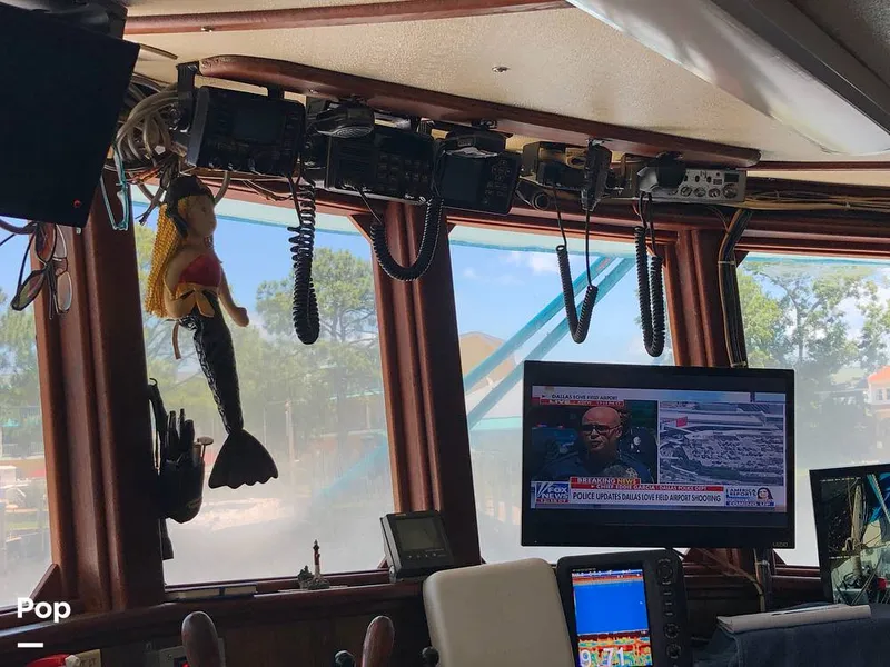 Slide: The Image of Helm, Electronics - 10989376