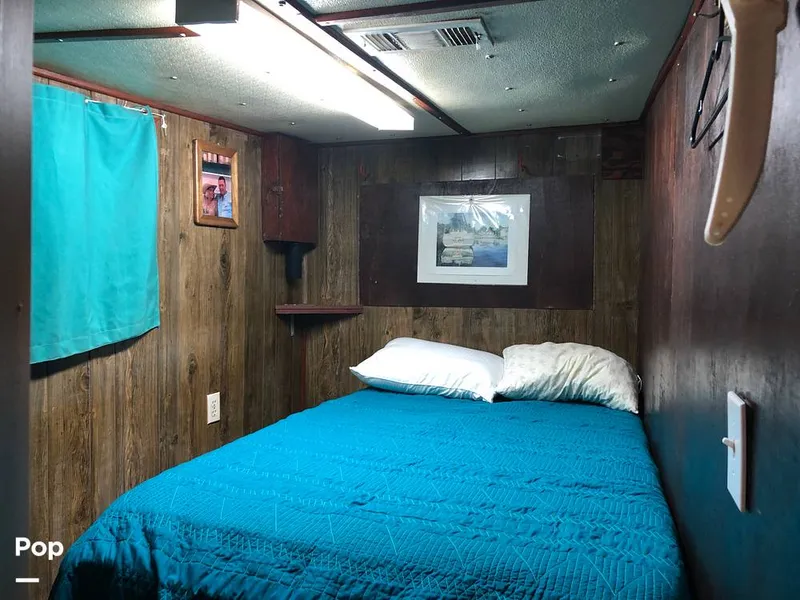 Slide: The Image of Stateroom, Main Cabin - 10989564