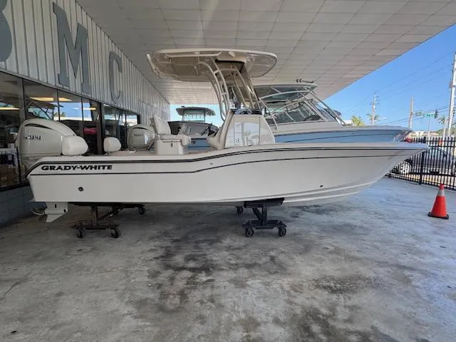 Slide: The Image of Grady-White 231 Coastal Explorer 2025 - 1