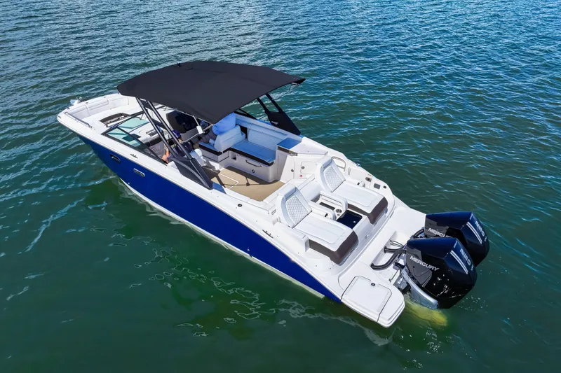 Slide: The Image of Sea Ray SDX 290 Outboard 2025 - 13