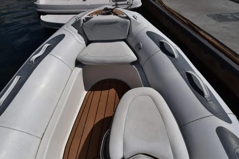 Slide: The Image of Avon Seasport 400DL 2017 - 5