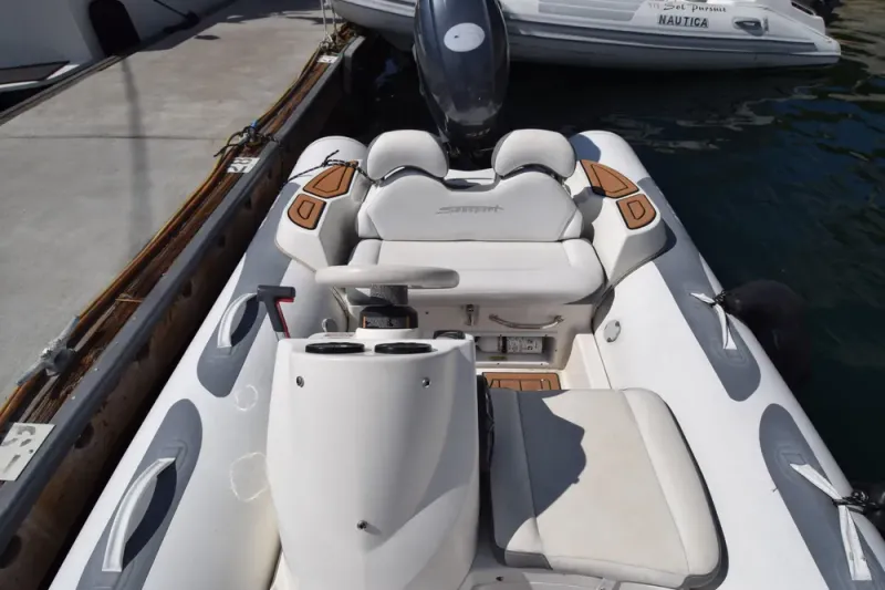 Slide: The Image of Avon Seasport 400DL 2017 - 7