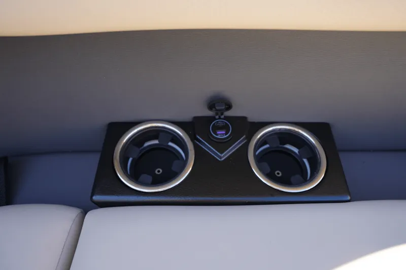 Slide: The Image of Harris 230 Cruiser 2025 - 23