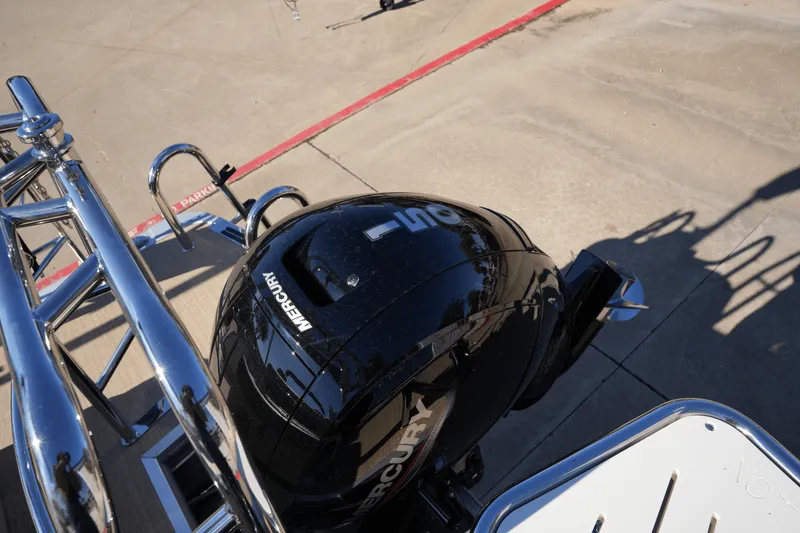 Slide: The Image of Harris 230 Cruiser 2025 - 5