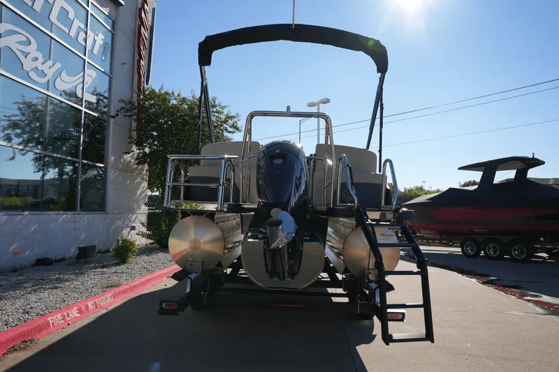 Slide: The Image of Harris 230 Cruiser 2025 - 4