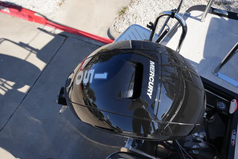 Slide: The Image of Harris 210 Cruiser 2025 - 28