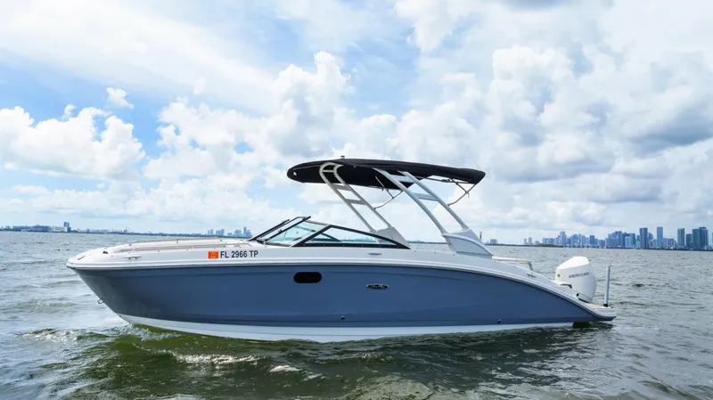 The Image of Sea Ray SDX 270 Outboard 2023 - 0