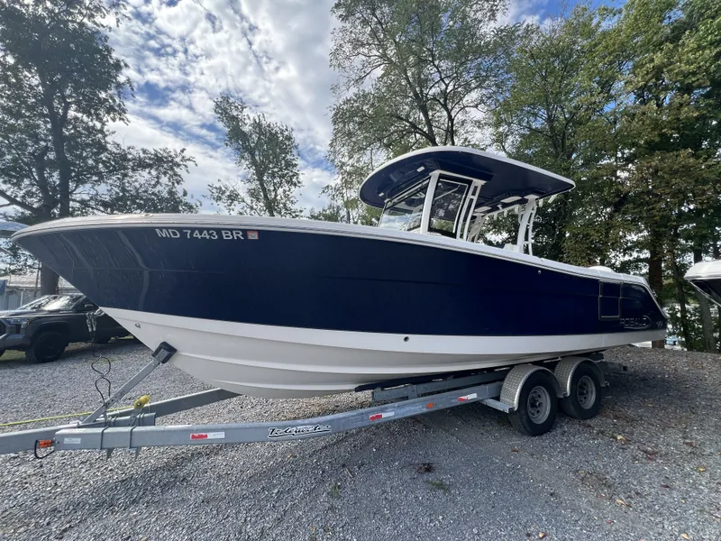 Slide: The Image of Robalo 302 2021 - 23