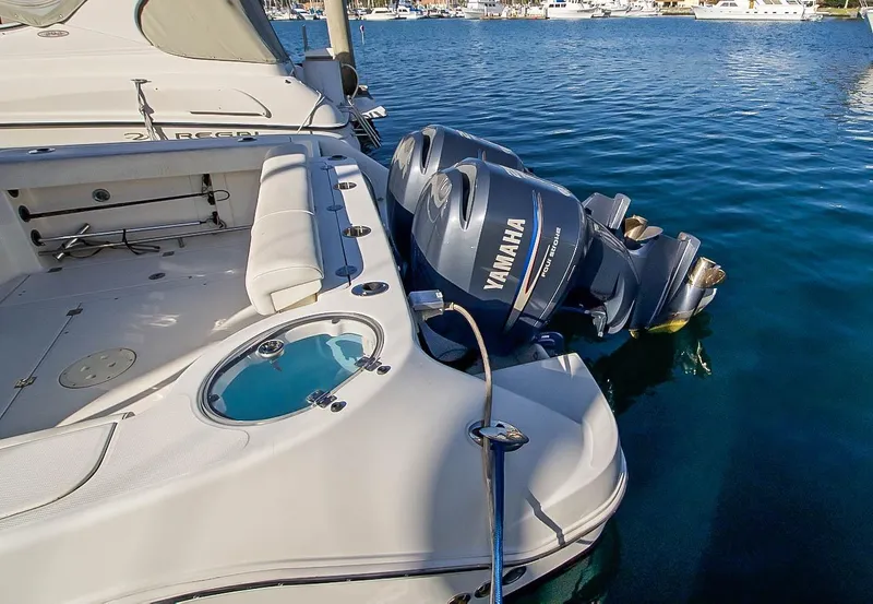 Slide: The Image of Robalo R305 Walkaround 2008 - 12