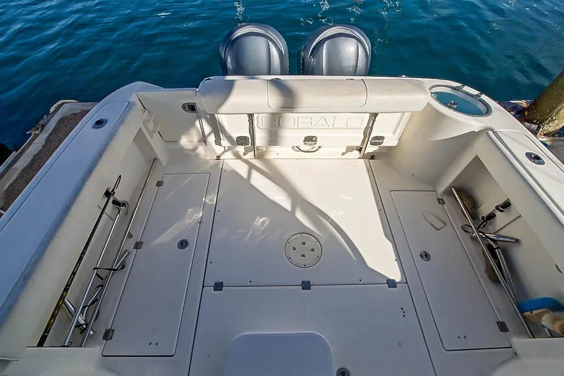 Slide: The Image of Robalo R305 Walkaround 2008 - 9