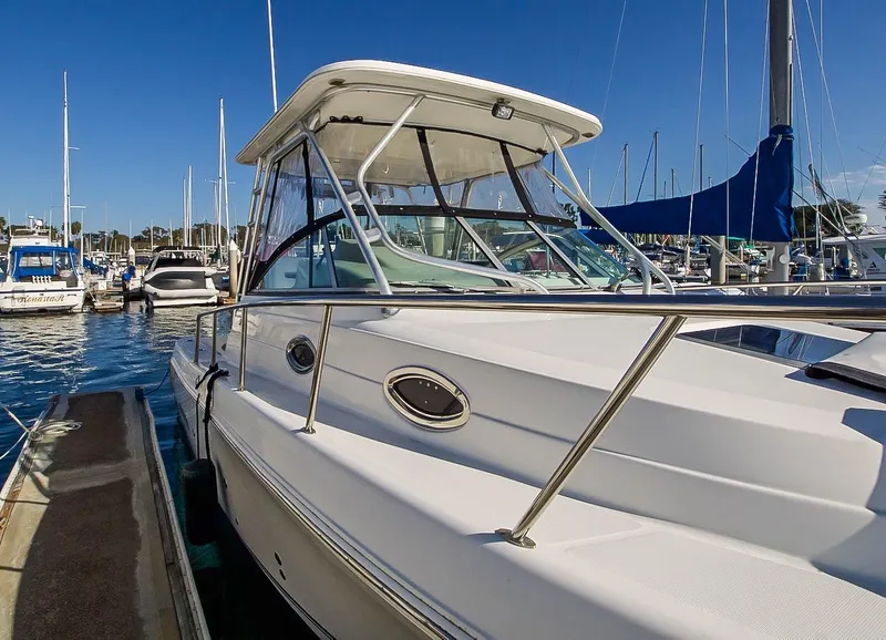 Slide: The Image of Robalo R305 Walkaround 2008 - 6