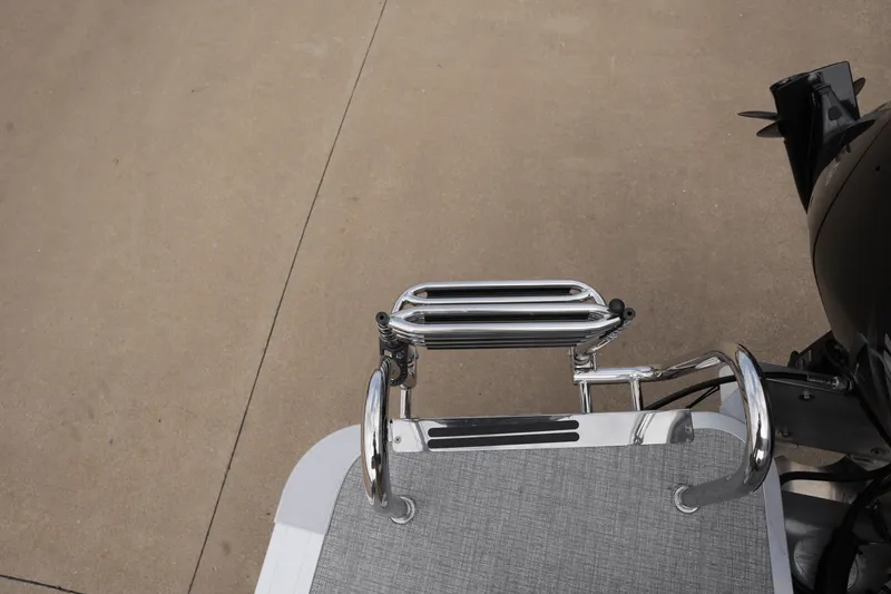 Slide: The Image of Harris 210 Cruiser 2025 - 13