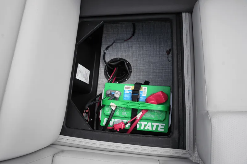 Slide: The Image of Harris 210 Cruiser 2025 - 15