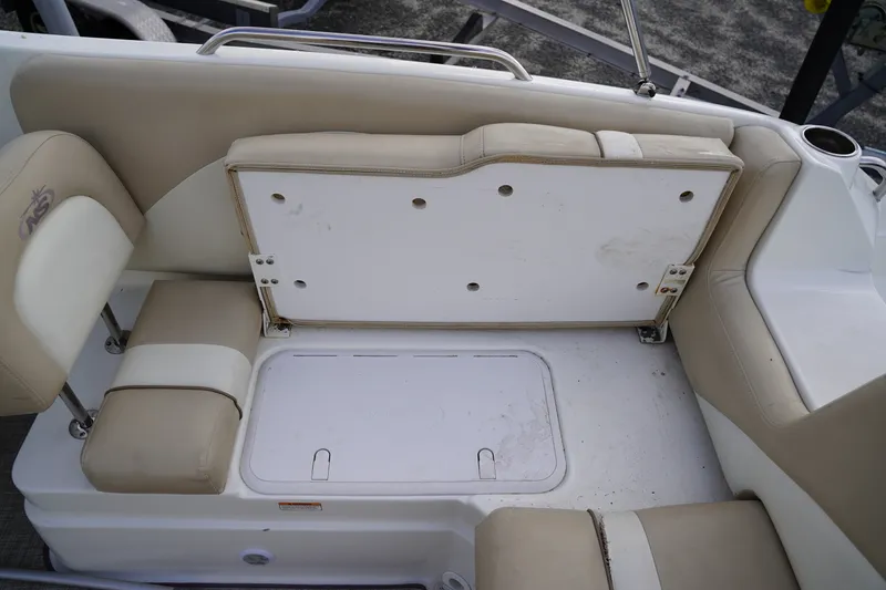 Slide: The Image of NauticStar 223 DC 2015 - 24