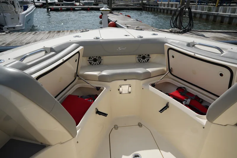 Slide: The Image of Scout 305 LXF 2023 - 13
