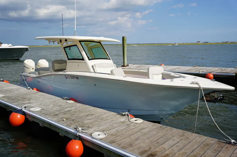 Slide: The Image of Scout 305 LXF 2023 - 28