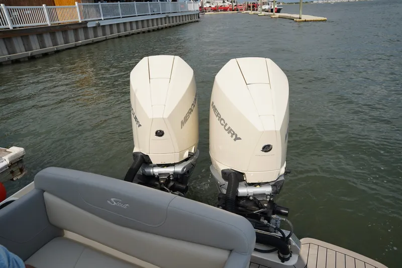 Slide: The Image of Scout 305 LXF 2023 - 4