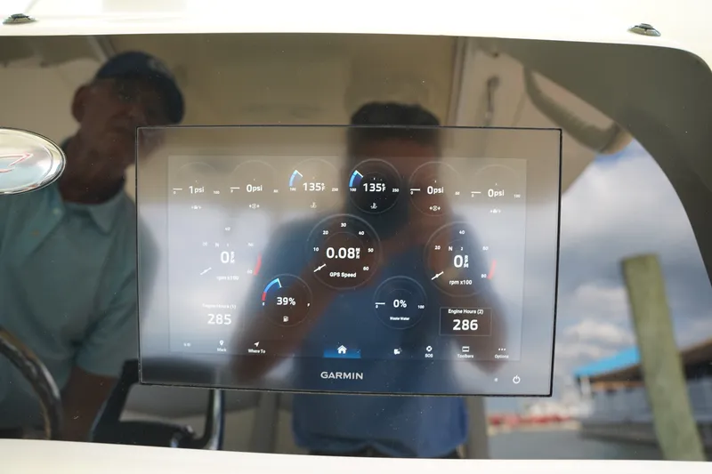 Slide: The Image of Scout 305 LXF 2023 - 8