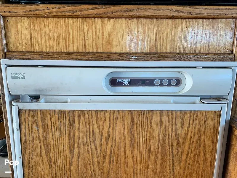 Slide: The Image of 2001 Novi - 8755302