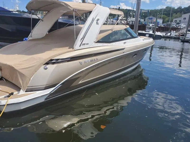 The Image of Formula Bowrider 33 2015 - 1