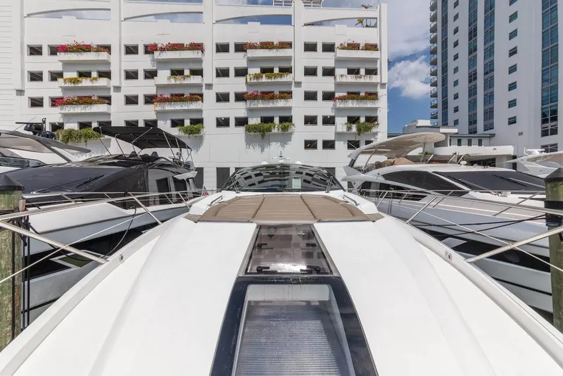 Slide: The Image of Sunseeker Predator 68 2014 - 20