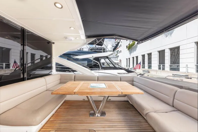 Slide: The Image of Sunseeker Predator 68 2014 - 37