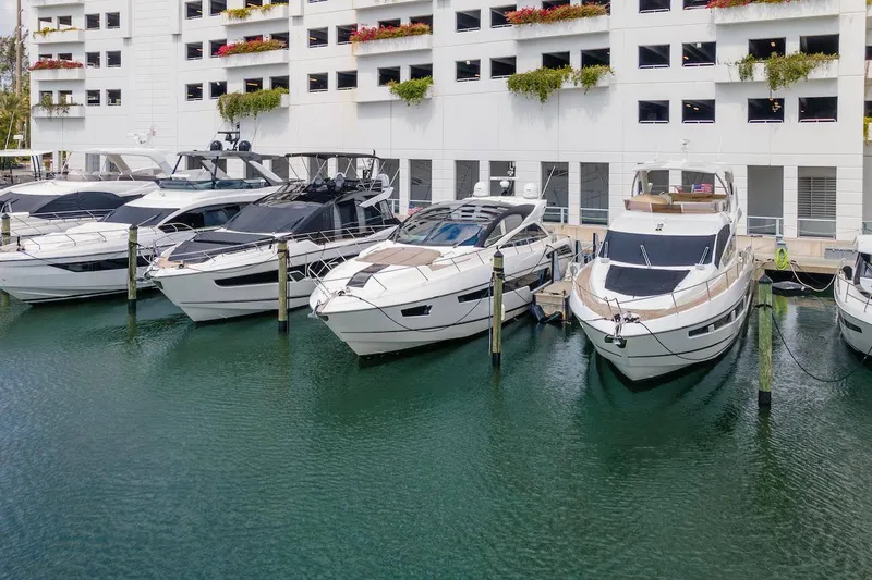 Slide: The Image of Sunseeker Predator 68 2014 - 22