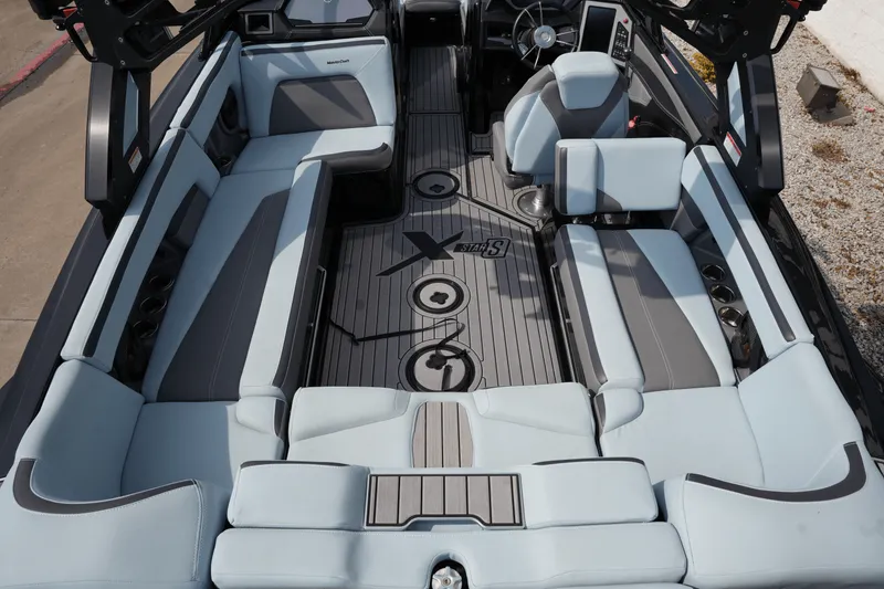Slide: The Image of MasterCraft XSTAR S 2023 - 13