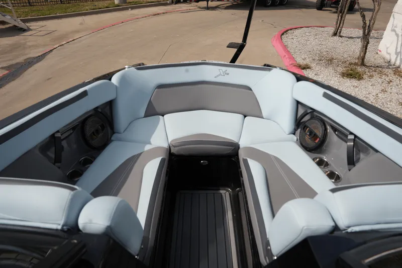 Slide: The Image of MasterCraft XSTAR S 2023 - 26