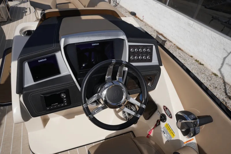 Slide: The Image of Harris Crowne 250 2022 - 16