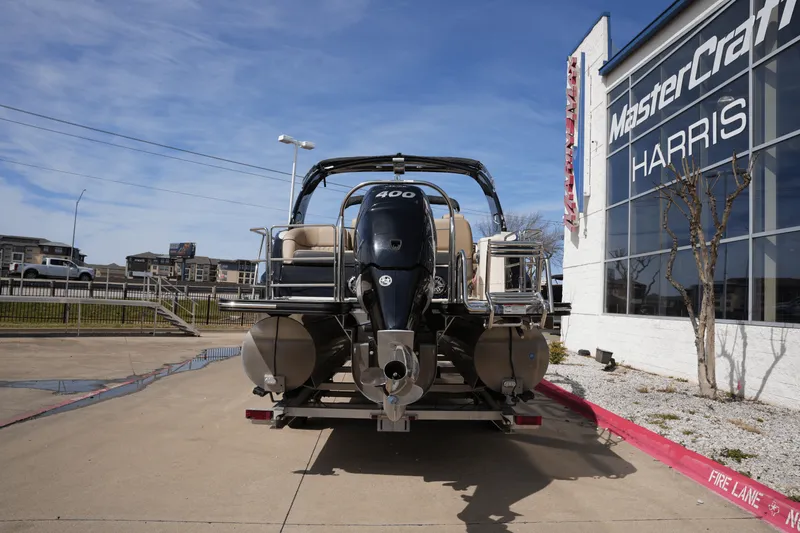 Slide: The Image of Harris Crowne 250 2022 - 3