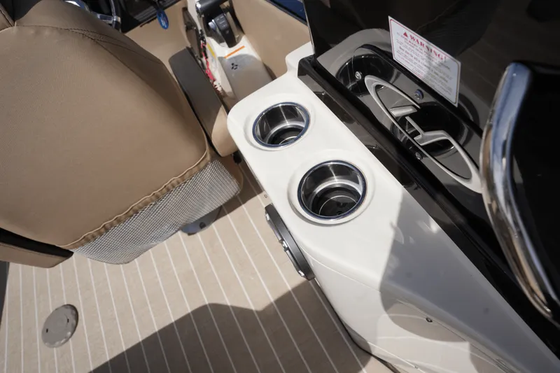 Slide: The Image of Harris Crowne 250 2022 - 9