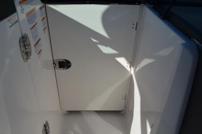 Slide: The Image of Chaparral 250 OSX 2027 - 19